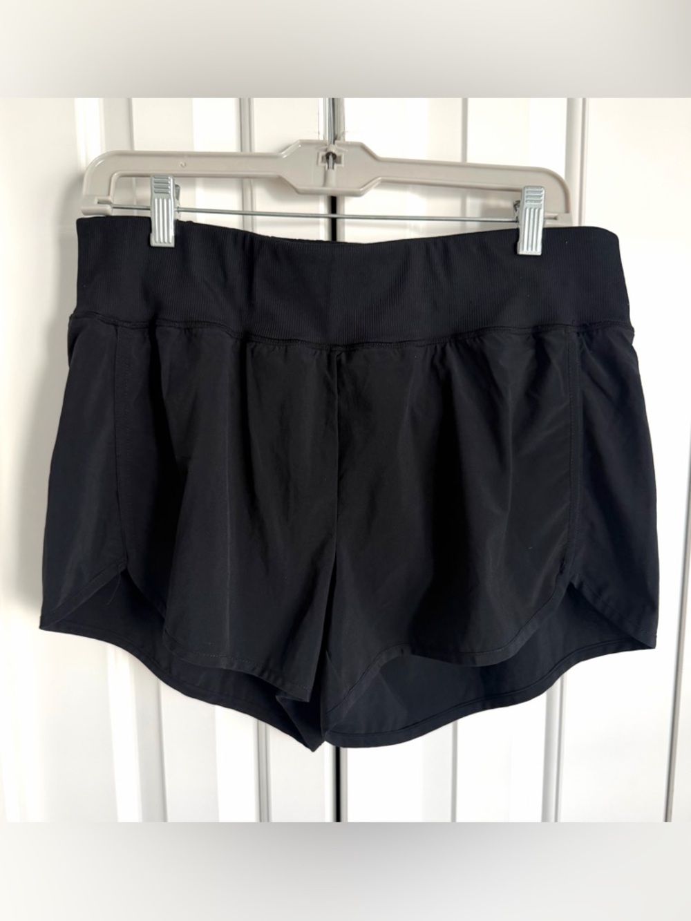 Zella Black Women's Running Shorts SZ L Great Condition